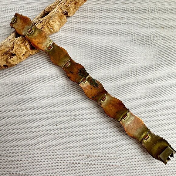 White Glass Floral Link Bracelet - Picture 11 of 11